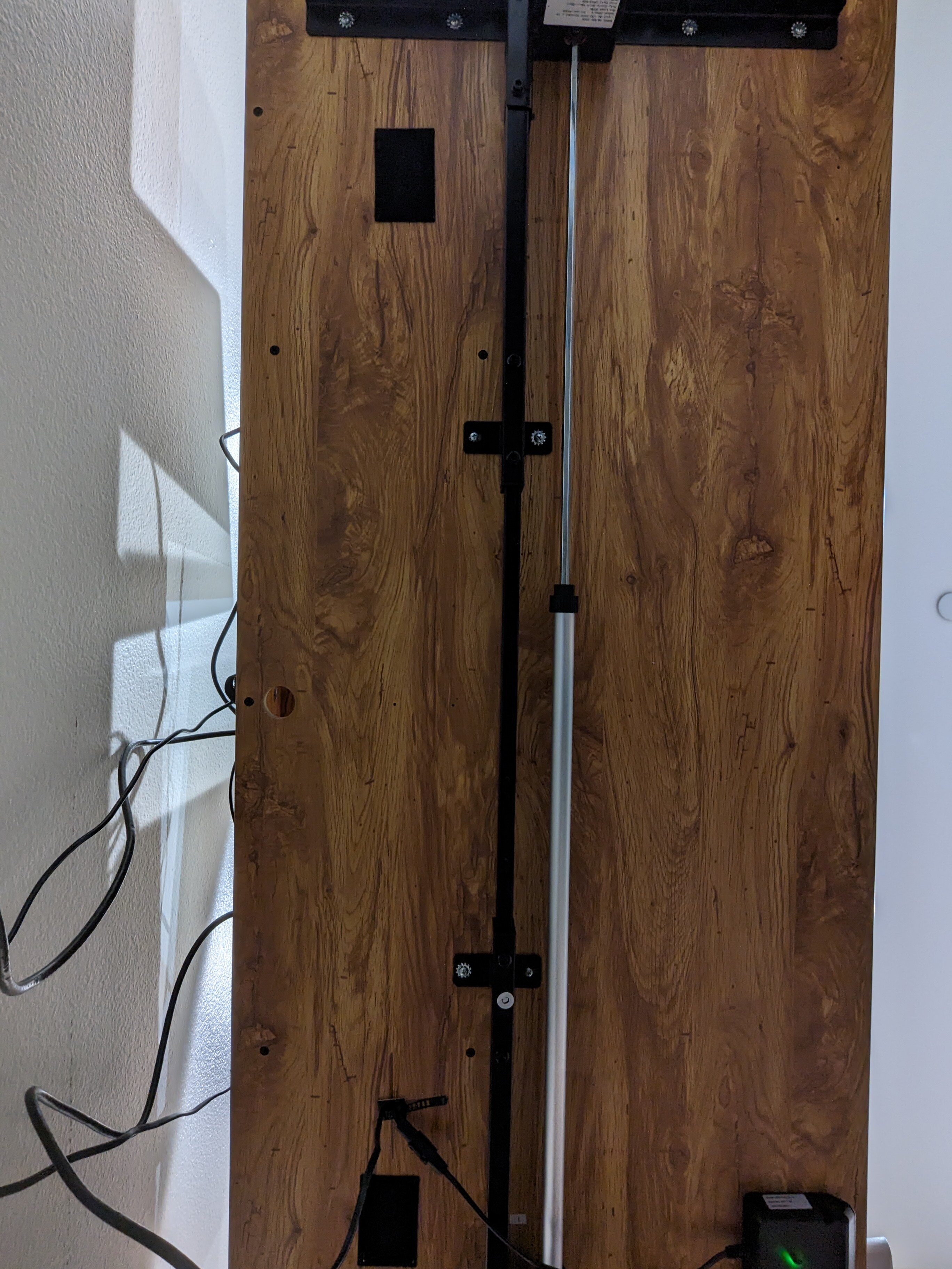 FEZIBO Brasa Electric Standing Desk | Electric Height FEZIBO Brasa Electric Standing Desk | Electric Height